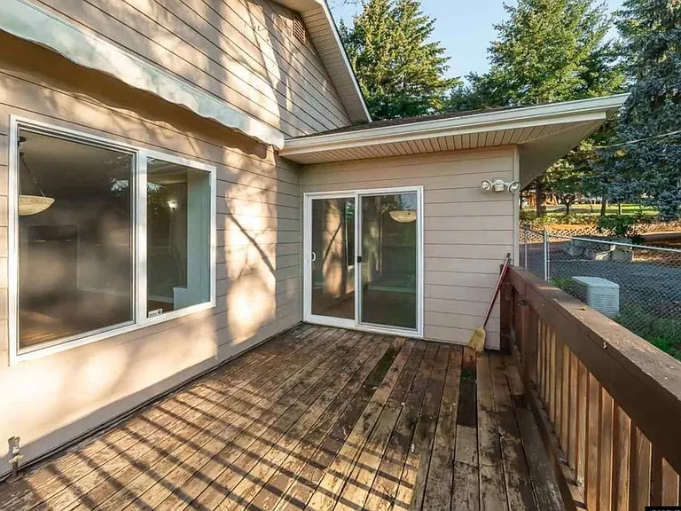 2503 Shipman Ln SE — Photo 31