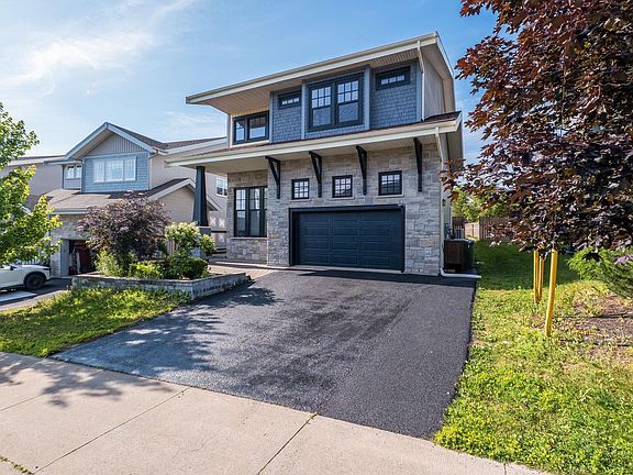 4th image of 166 Hollyhock Way