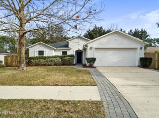 963 Collinswood Dr, Jacksonville, FL 32225