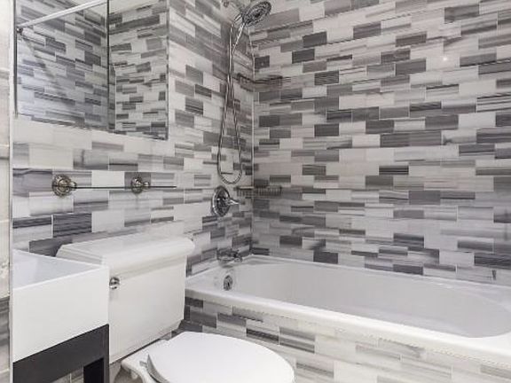 3rd image of 437 W 53rd St APT 2B