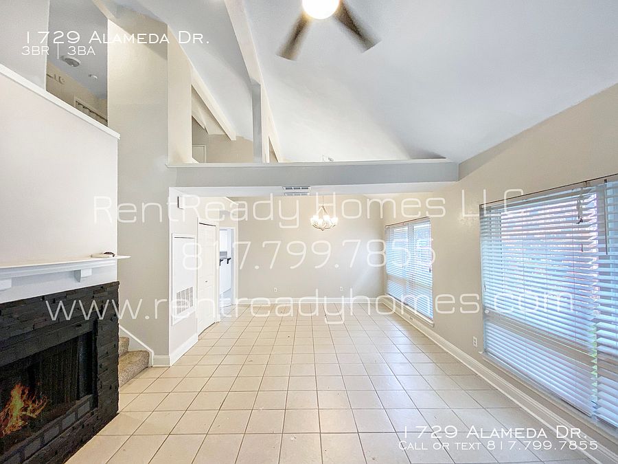 1st image of 1729 Alameda Dr