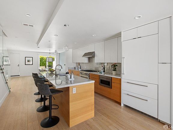 5th image of 2779 Folsom St #5