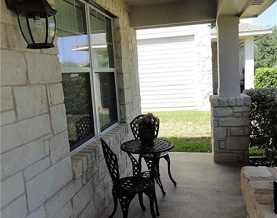 3rd image of 7810 Squirrel Hollow Dr