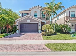 13548 Mandarin Cir, Naples, FL 34109
