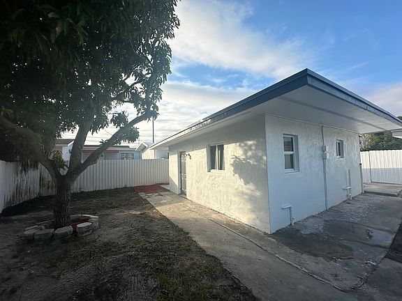 3rd image of 19710 NW 46th Ave