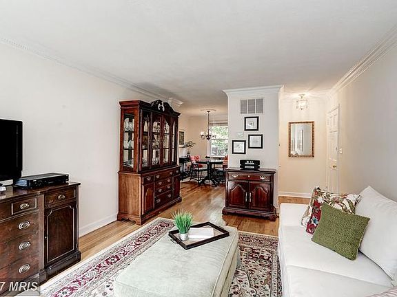 5th image of 3462 S Stafford St APT A1