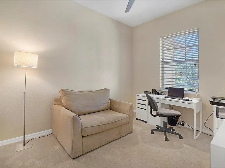 5715 NW 119th Ter — Photo 31