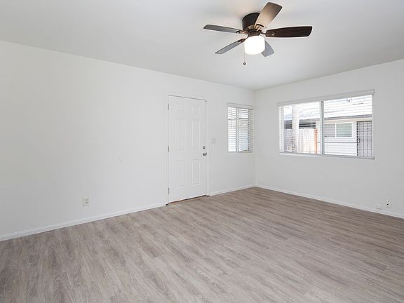 5th image of 943 Oak Ave #A