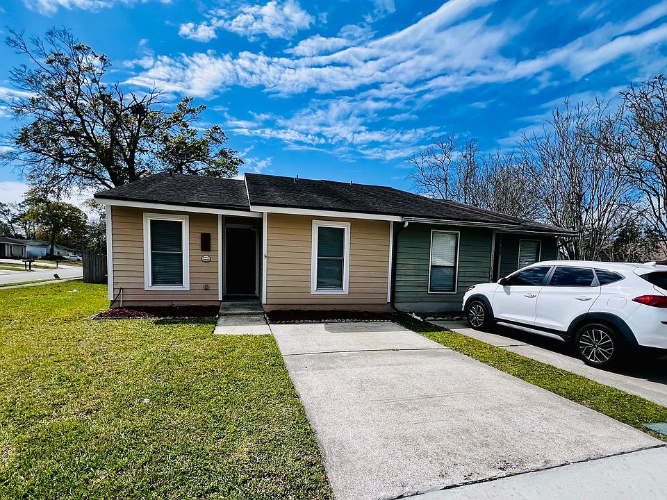 1st image of 2024 Oak Water Dr