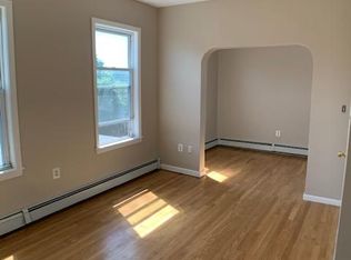 298 Centre St #3A, Jamaica Plain, MA 02130