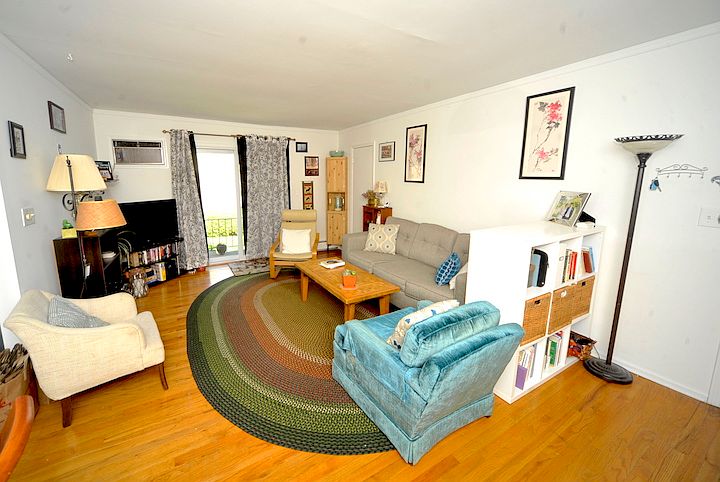 1st image of 320 South St APT 6L