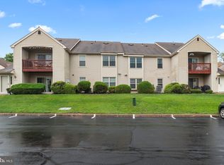 1206 Barry Ct, Holland, PA