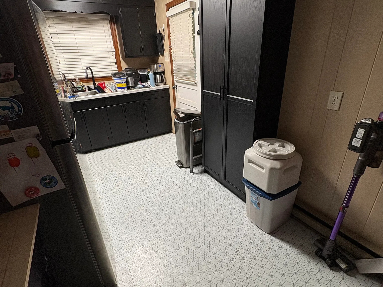 3 bed, 900 sqft, $1,600 — Photo 4