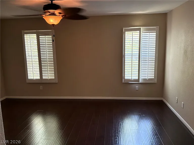 10021 Calabasas Ave — Photo 14