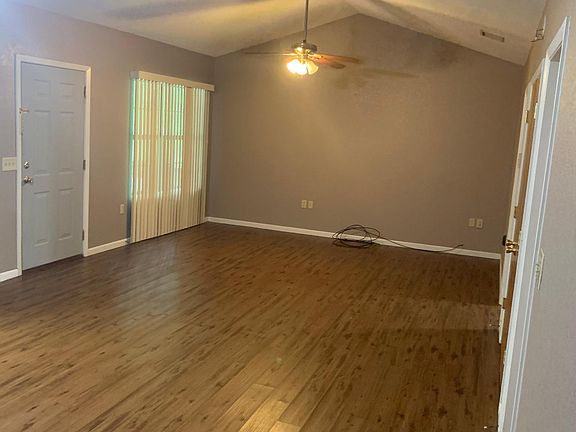 3rd image of 203 Beverly Dr