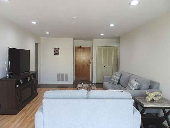 4th image of 5005 Enfield Ave N #206