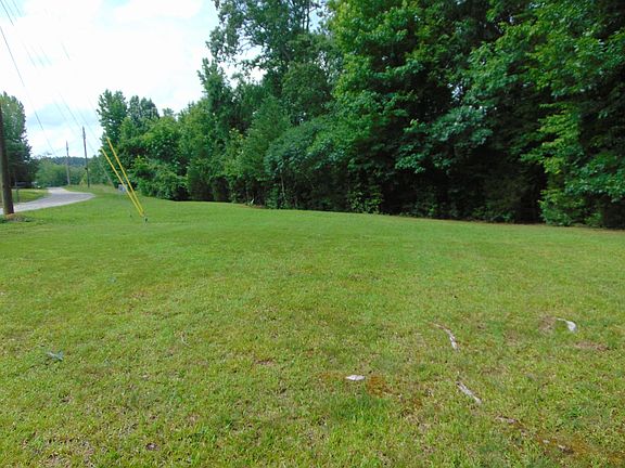 5th image of 2995 Beech Creek Loop