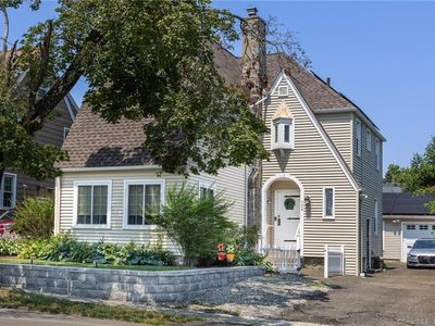 704 Wilcoxson Avenue, Stratford, CT, 06614