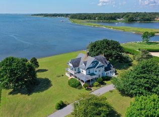 63 S Bay Ave, Eastport, NY 11941