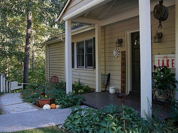 4th image of 1545 Lake Koinonia Dr