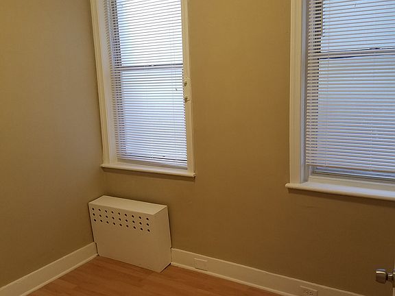 5th image of 719 Snyder Ave #1
