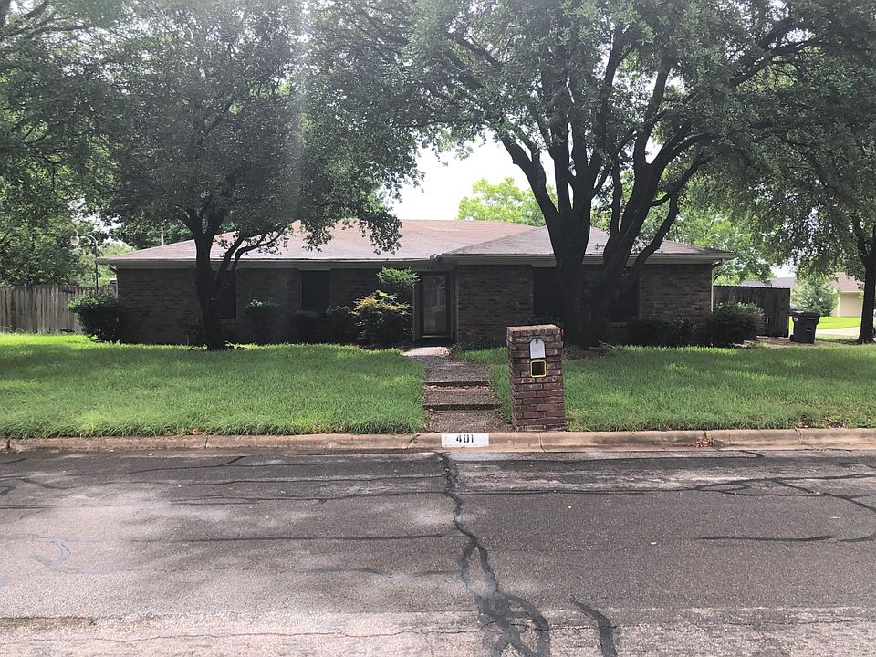 1st image of 401 Burnell Cir