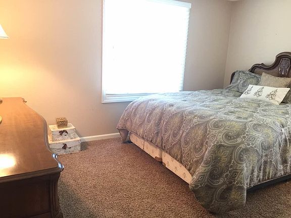 5th image of 14842 Holden Way