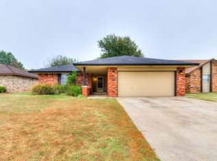 13216 Eastvalley Rd, Oklahoma City, OK 73170