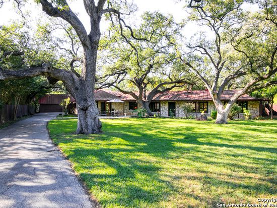 7107 W Beverly Mae Dr, San Antonio, TX 78229