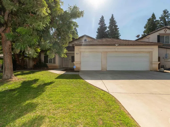 8611 Harbor Club Dr, Bakersfield, CA 93312