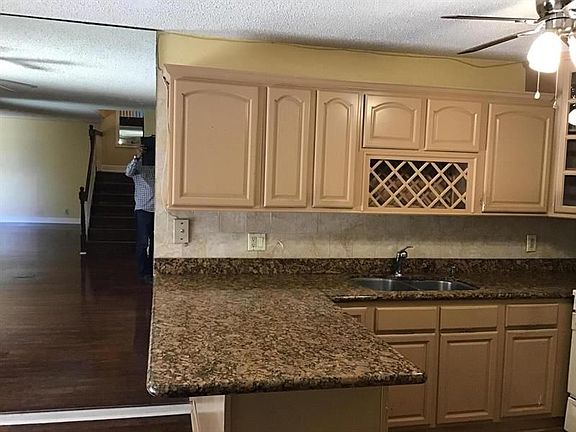 5th image of 1600 Forest Lakes Cir APT A