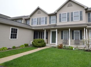 577 Wood Duck Dr, Manheim, PA 17545