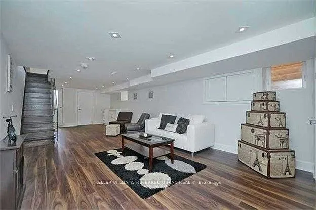 289 Barton Ave — Photo 15