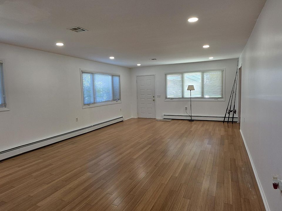 90 Rodhos St, Toms River, NJ 08757 | Zillow