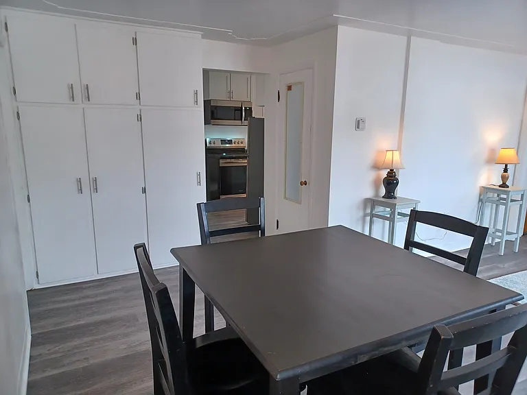 232 N Lake St SE #1 — Photo 27
