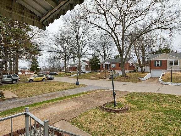 4th image of 9031 Southview Ln