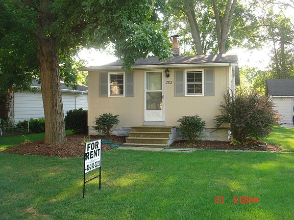 2nd image of 782 Kenilworth Ave