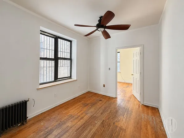 330 S 3rd St Unit 1, Brooklyn, NY 11211