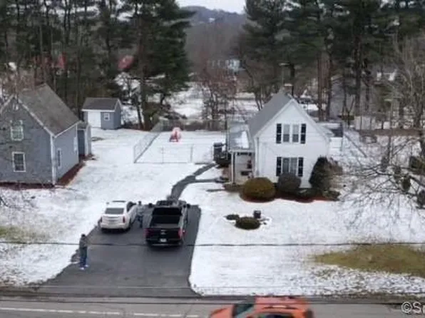 780 Quinebaug Road, Thompson, CT 06255