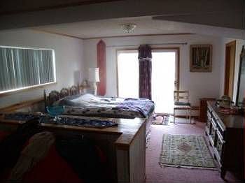 3rd image of 1360 Crespi Dr