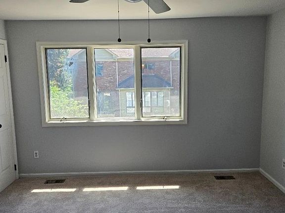 5th image of 34 Mews Ln
