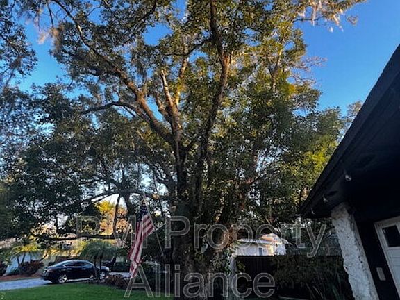 4th image of 4044 Tenita Dr