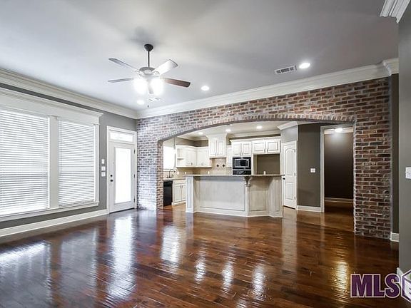 5th image of 10654 Hollow Creek Ct