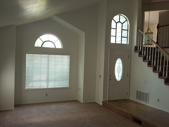 2nd image of 8216 Pinefield Dr