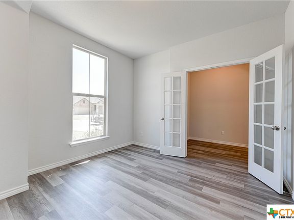 4th image of 6125 Lavaca Dr