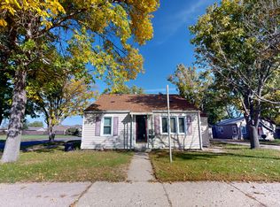 899 13th St SW, Huron, SD 57350