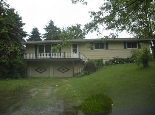 20519 Streit Rd, Harvard, IL 60033