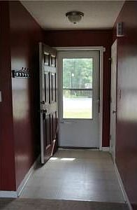 4th image of 249 Waber Ct