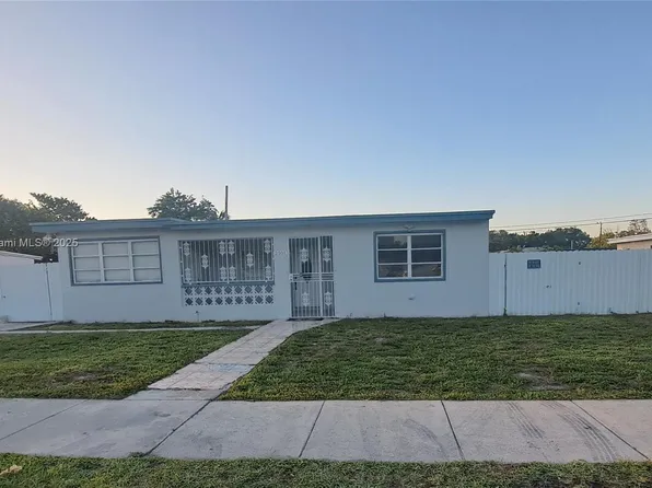 2501 NW 162nd St, Miami Gardens, FL 33054