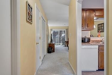 2nd image of 7005 Oak Ct